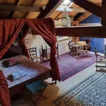 Partie De Chateau Du Xi Ieme A D'aude Villa Canet (Aude)