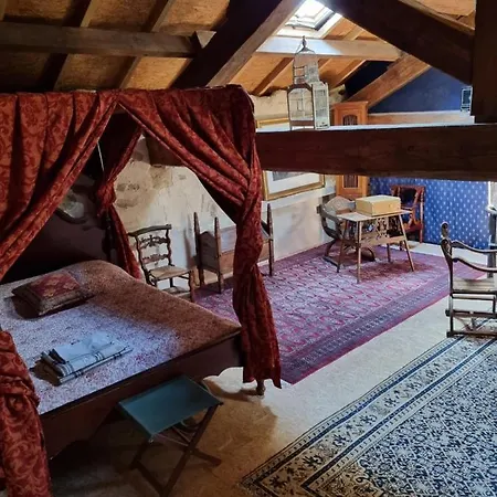 Partie De Chateau Du Xi Ieme A D'aude Villa Canet (Aude)
